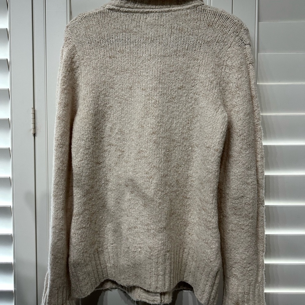 LL Bean Fisherman Knit Cardigan Sweater Size Medium - Picture 3 of 9